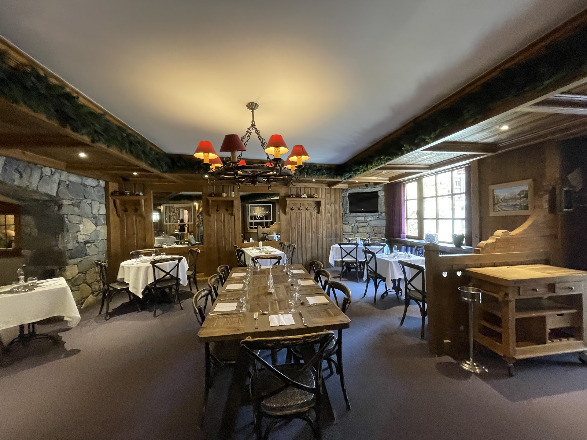 Photo Restaurant La Table de Mon Grand-Père – La Maison Pinturault