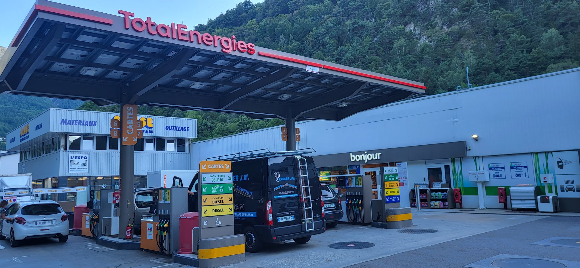 Photo TotalEnergies Access - RELAIS DU DORON