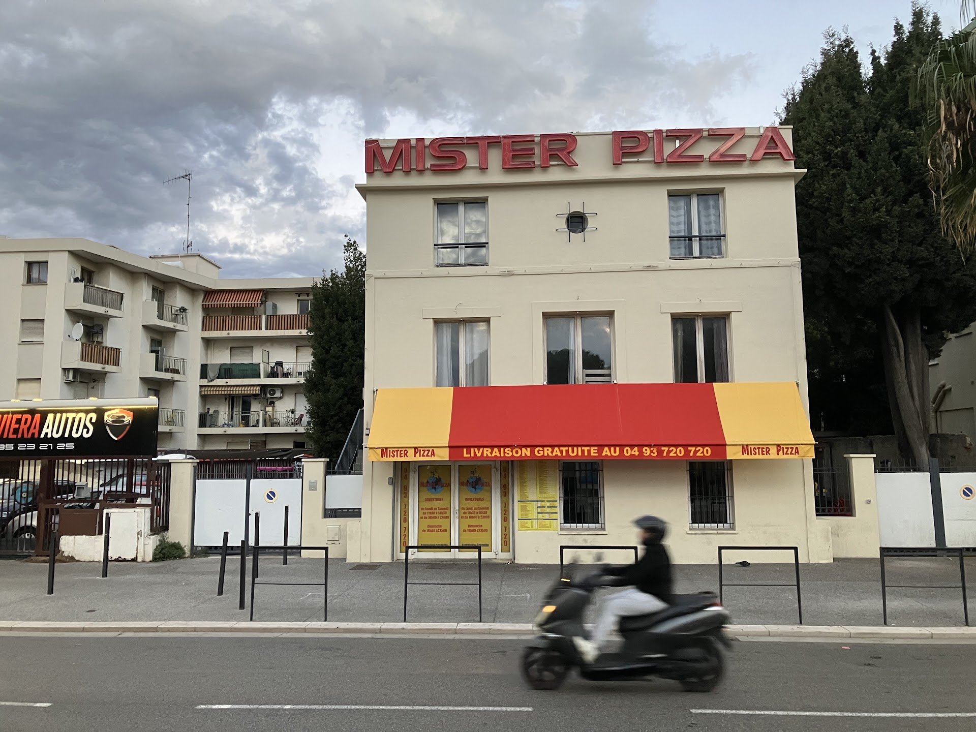 Photo Mister Pizza Californie