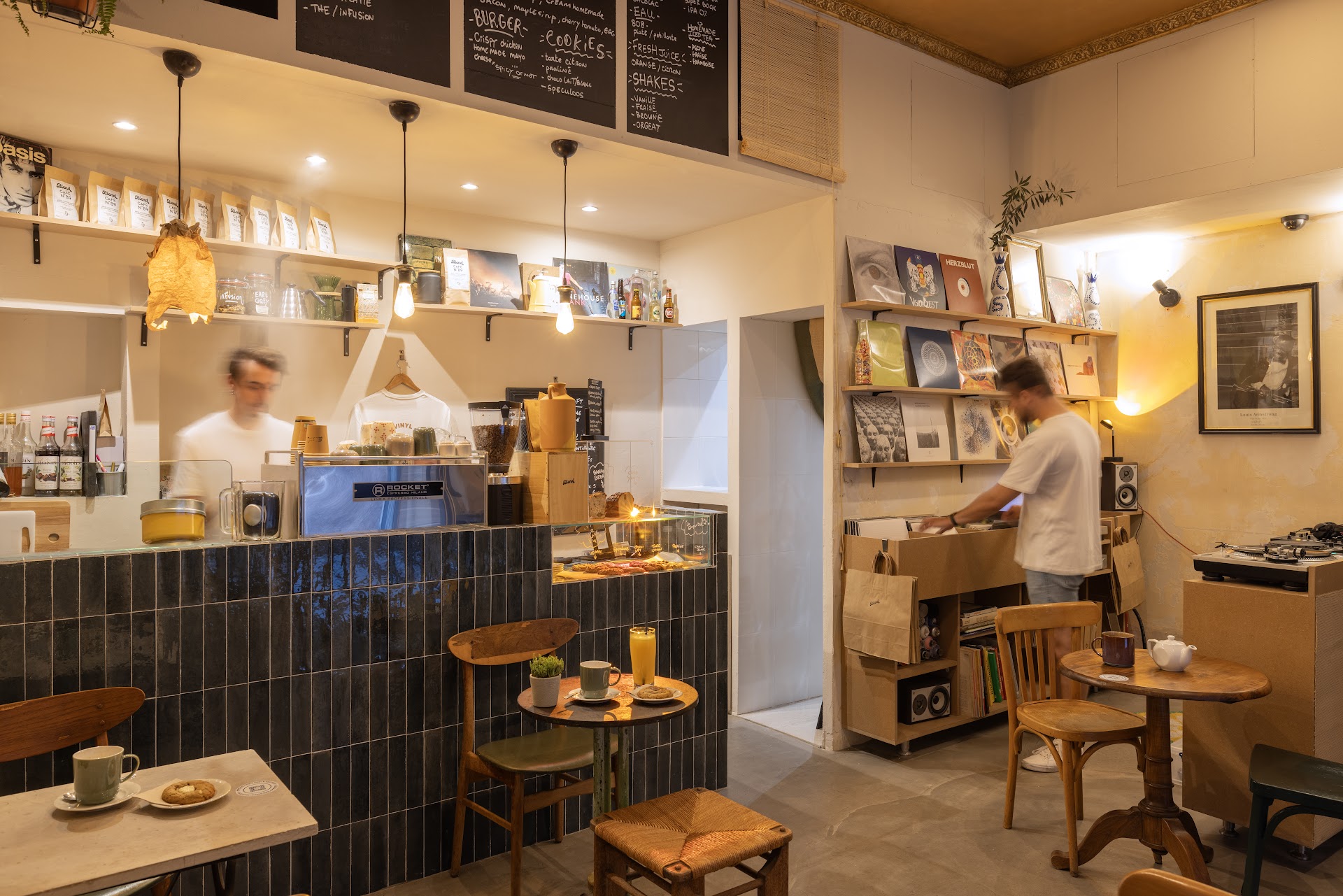 Photo Blend Coffee and Vinyl shop