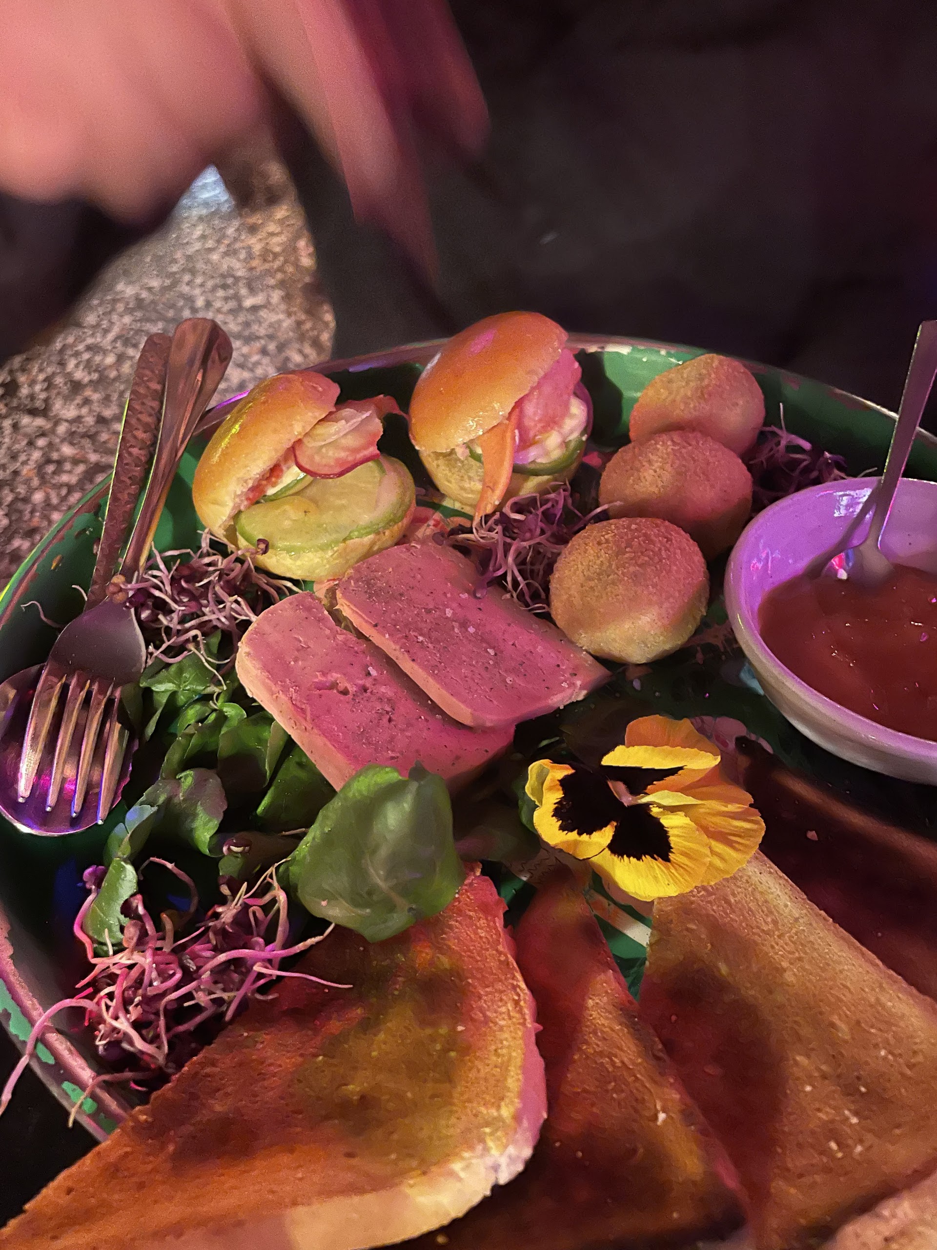 Photo 𝓜𝓪𝓶𝓪 𝓣𝔃𝓲𝓰𝓪𝓷𝓮