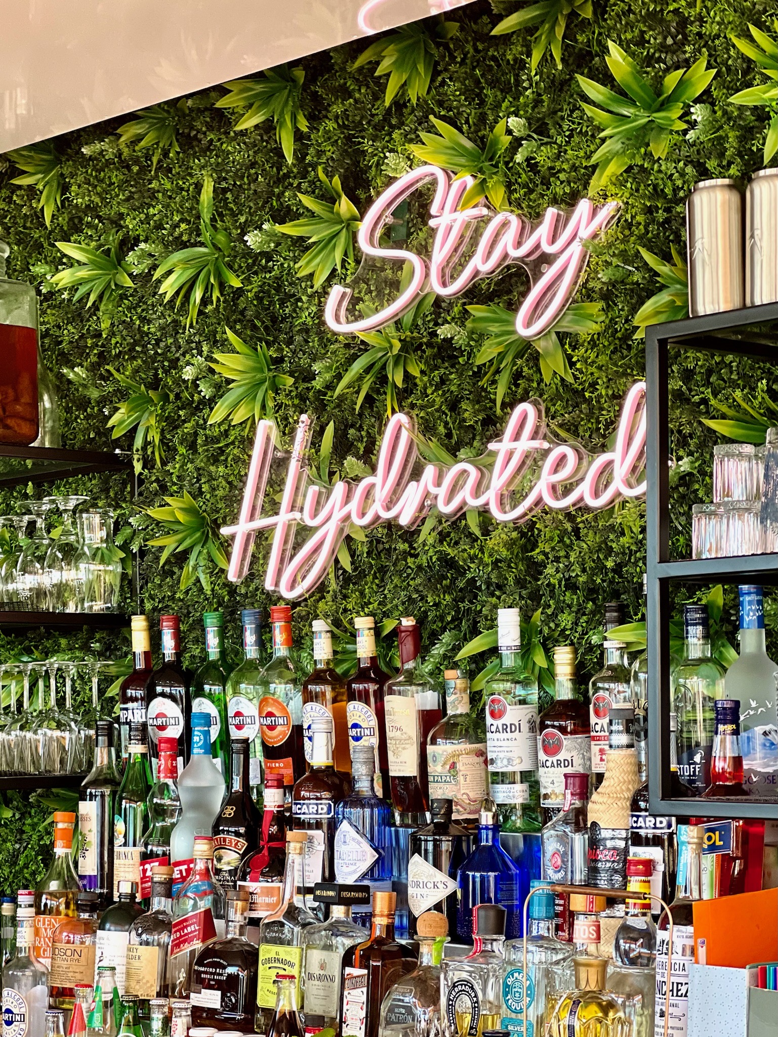 Photo DRY Restaurant & Cocktail Bar