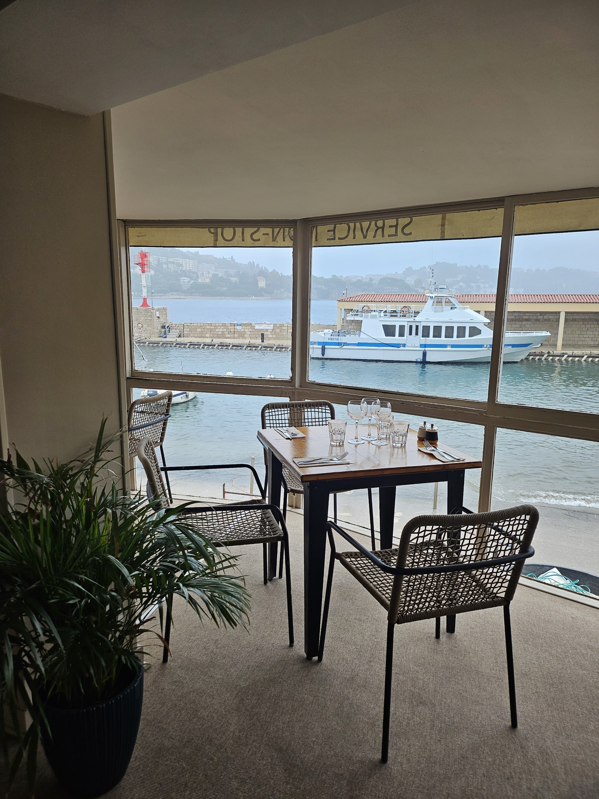 Photo Achill's Restaurant Bar Rooftop Villefranche-sur-Mer